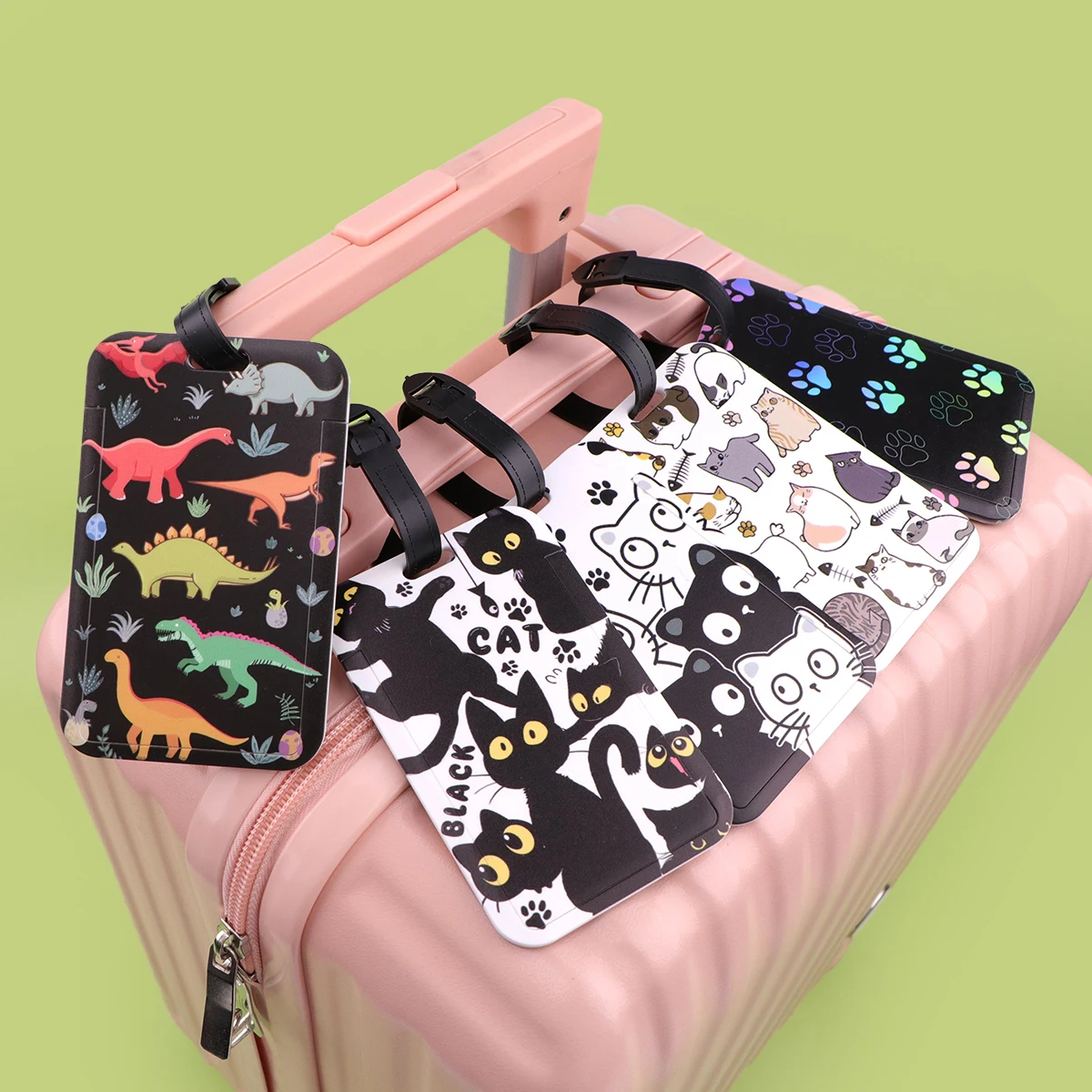 لطيف القطط البلاستيك الأمتعة العلامة ديناصور حقيبة الظهر مكافحة خسر قائمة حامل بطاقات التعريف الشخصية موضة إكسسوارات الأمتعة الهدايا