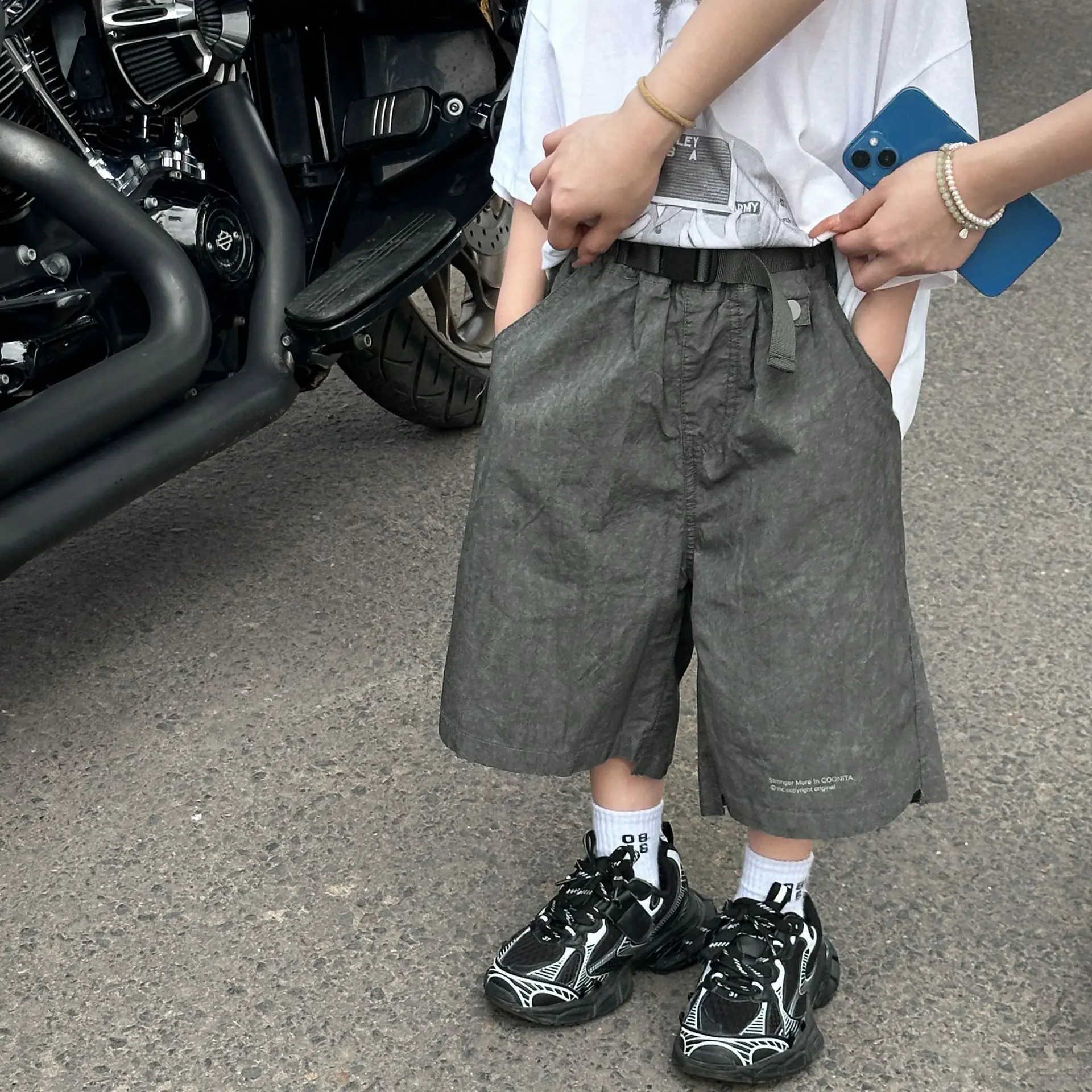 

Boys Shorts 2024 Korean Style Summer New All Match Simple Solid Color Loose Capri Pants Casual Fashion Summer Children Bottoms