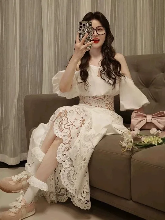 

Летний модный комплект для женщин больших размеров: топ с цветочным принтом и юбка с высокой талией, корейский стиль, из красивой полиэстеровой ткани.