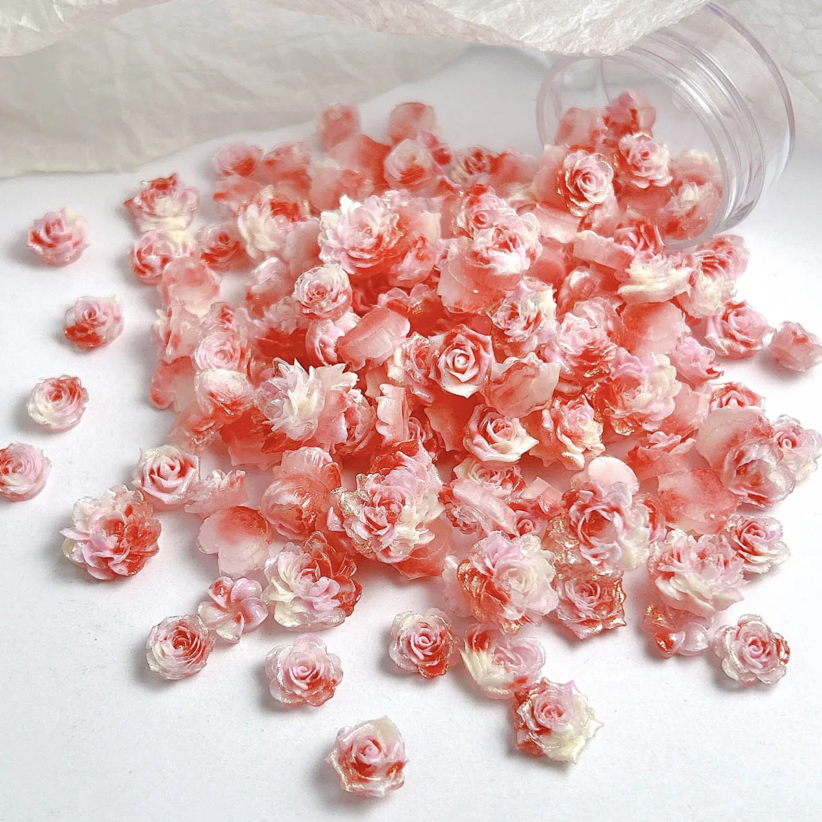 เครื่องประดับเล็บเรซิ่นรูปดอกบัวหมุนระยิบระยับ สีสันสดใส กลิตเตอร์ละเอียด 3 มิติ รูปดอกกุหลาบและดอกโบตั๋น สำหรับตกแต่งเล็บ DIY