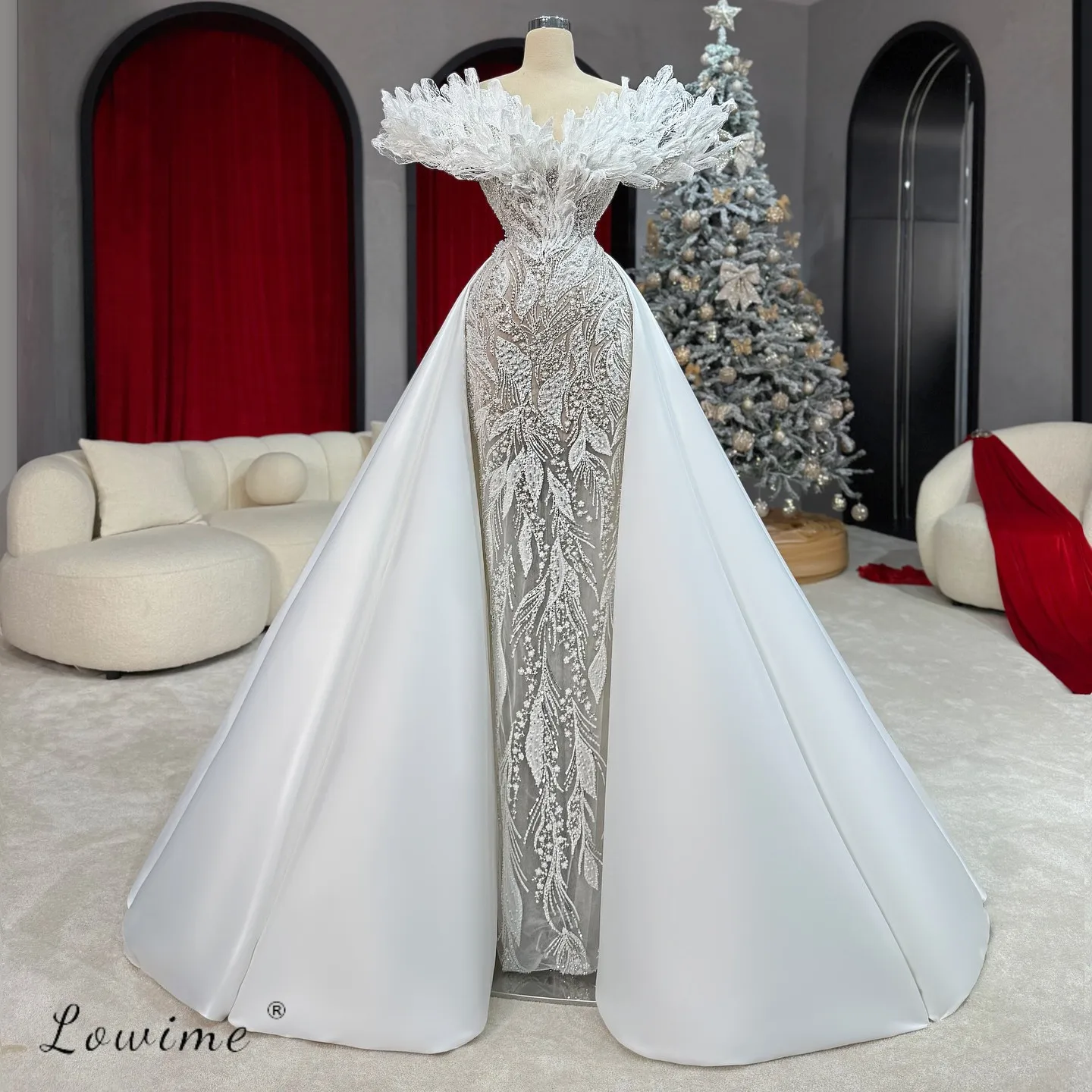 

Luxury Crystal Beading Wedding Gown Off Shoulder Sparkly Prom Dress With Detachable Train For Bridal