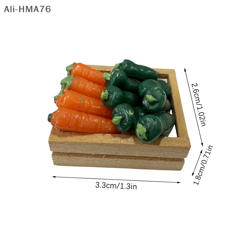 

HMA76-1 Set 1/12 Dollhouse Miniature Simulation Vegetable Carrots Chili Food Toy with Basket Dollhouse Kitchen Decoration Toys