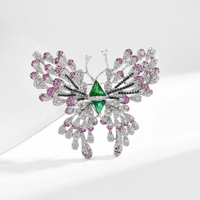 French Retro Delicate Colorful Butterfly Brooch Elegant Temperament Micro-inlaid Zircon Classic Corsage Clothing Accessories Pin