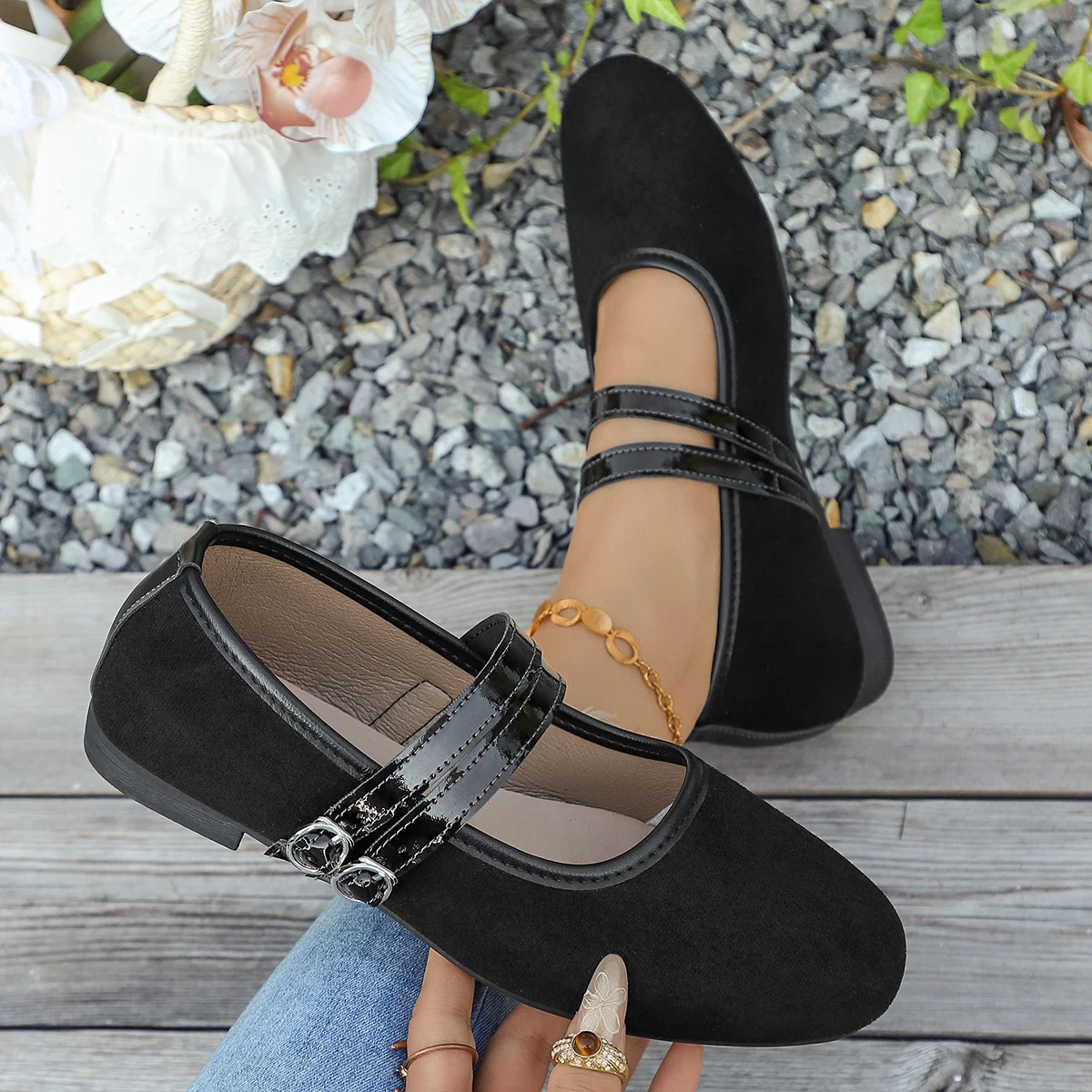 2026 New Spring Autumn Women Light Soft Sole French Style Flat Shoes, Fashion Versatile Shallow Mouth Unique Mary Jane Flats