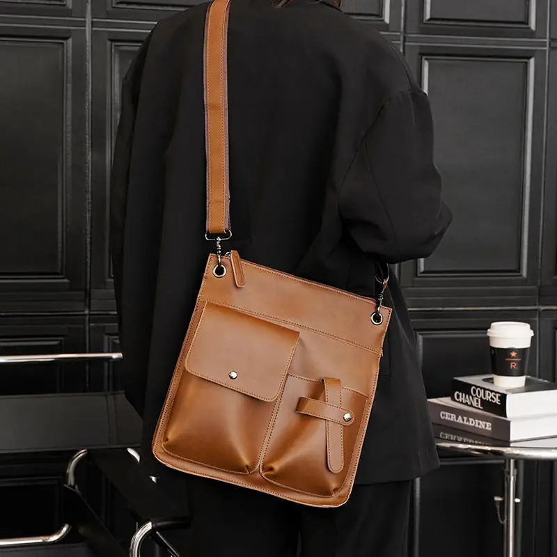 

Retro Leather Bags 2024 New Trend Handbags For Men Envelope Postman Shoulder Crossbody Bags Business Clutch Messenger Bags Bolsa