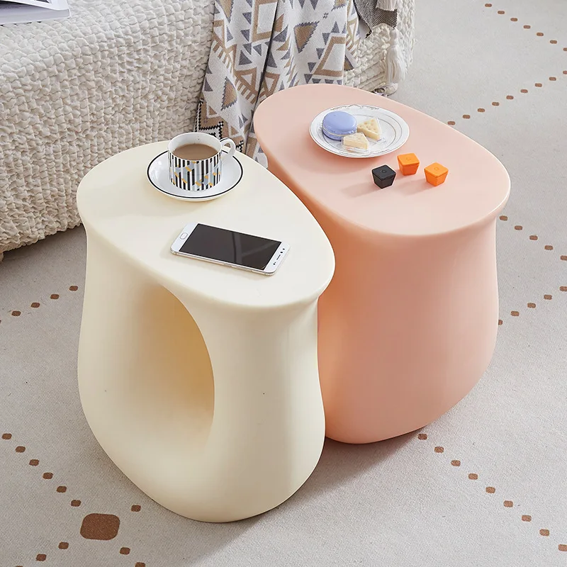 

Joylive Dopamine Coffee Table Designer Small Apartment Sofa Side Table Creative U-shaped Corner Table