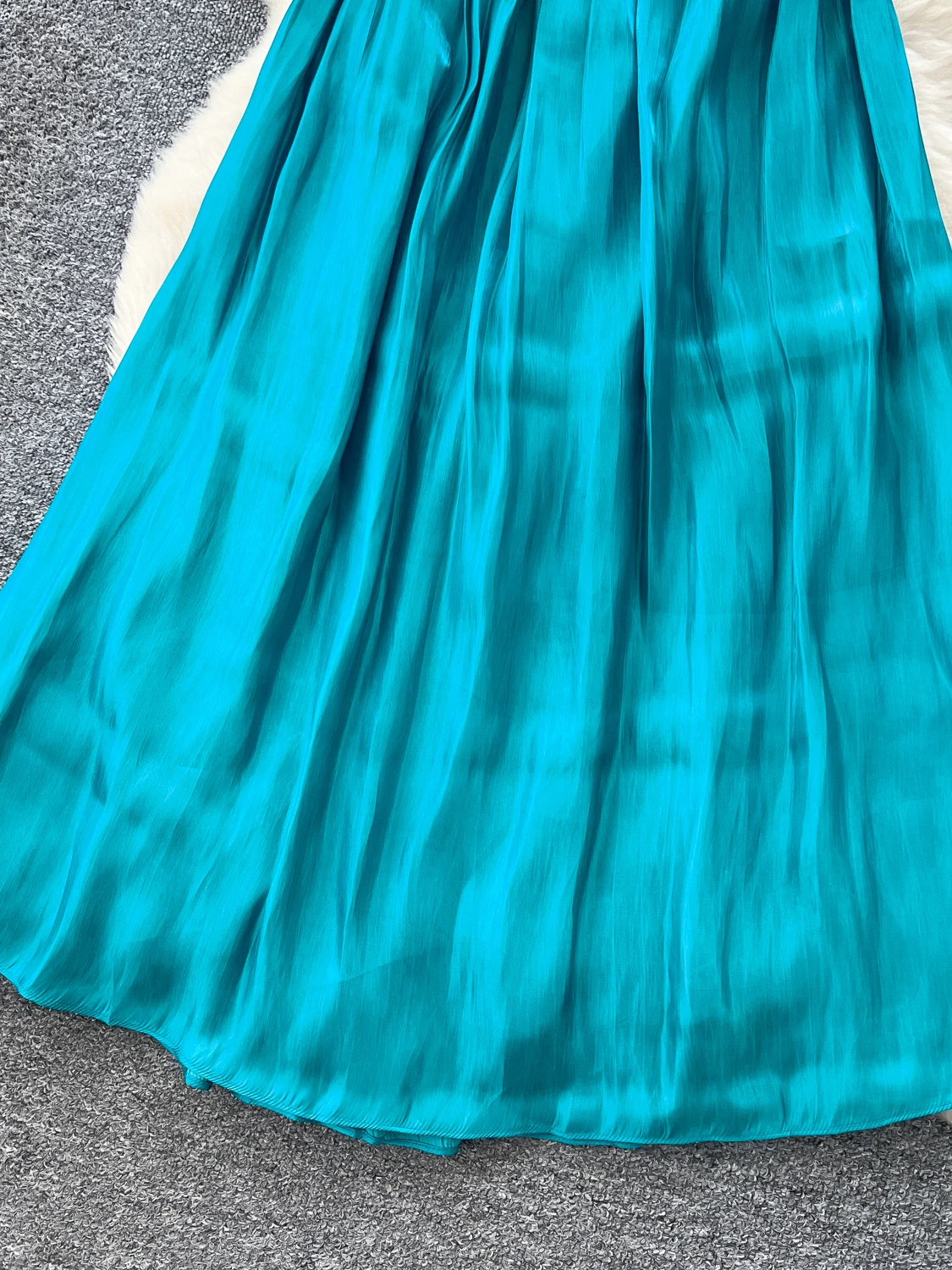 Vestido Largo E de Verano para Mujer, con Cuello Cruzado, Mangas Abullonadas, Cintura Alta con Hebilla Metálica y Dise...