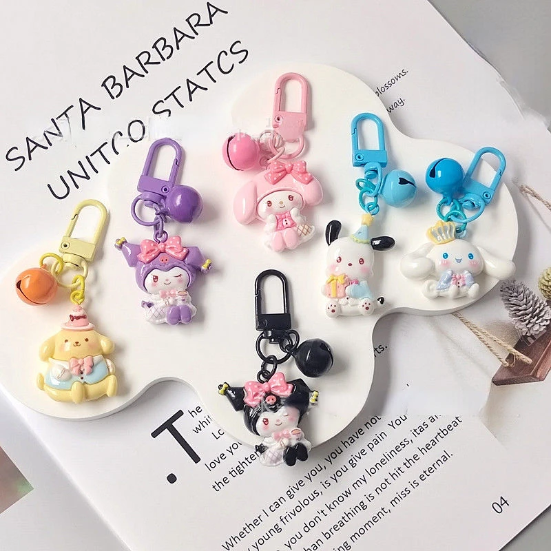 6Pcs/Set Anime Sanrio Keychain Pendant Bell Creative Cartoon Hello Kitty Kuromi Car Key Chain Resin Jewelry Fashion Accessories