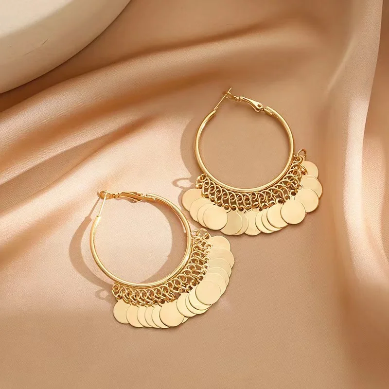 2024 New Fashion Golden Sequins Metal Tassel Hoop Earrings Luxury Trendy Temperament Earrings for Women Jewelry Gifts Wholesale