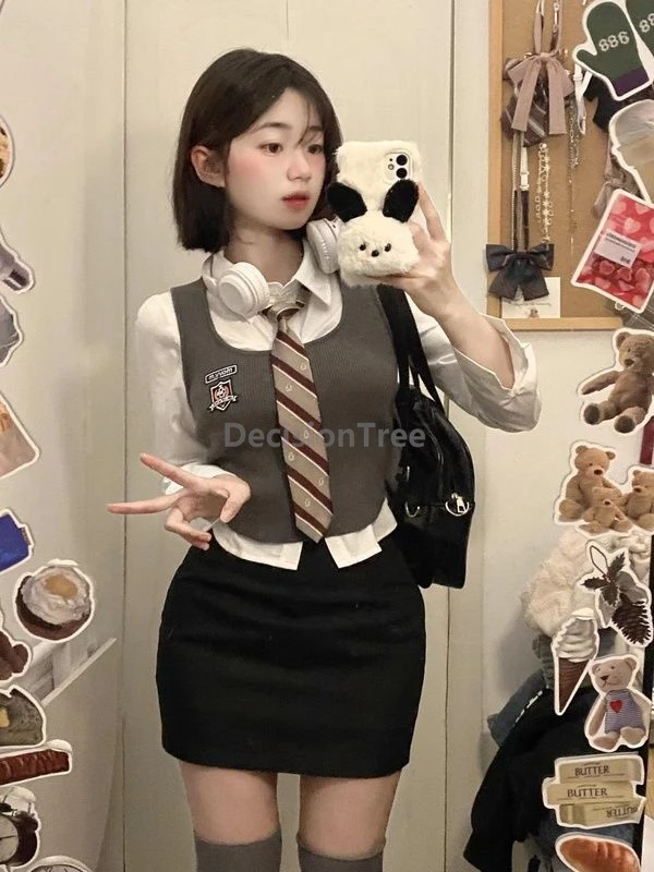 

Корейская униформа jk 2022, комплект из 3 предметов в академическом стиле, универсальная рубашка для похудения, модный вязаный жилет, простая сексуальная юбка на бедрах