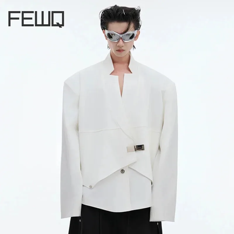 FEWQ Autumn New Niche Design Suit Jacket Metal Buckle Silhouette Solid Color Long Sleeve Metal Decoration Male Tops 24E2113