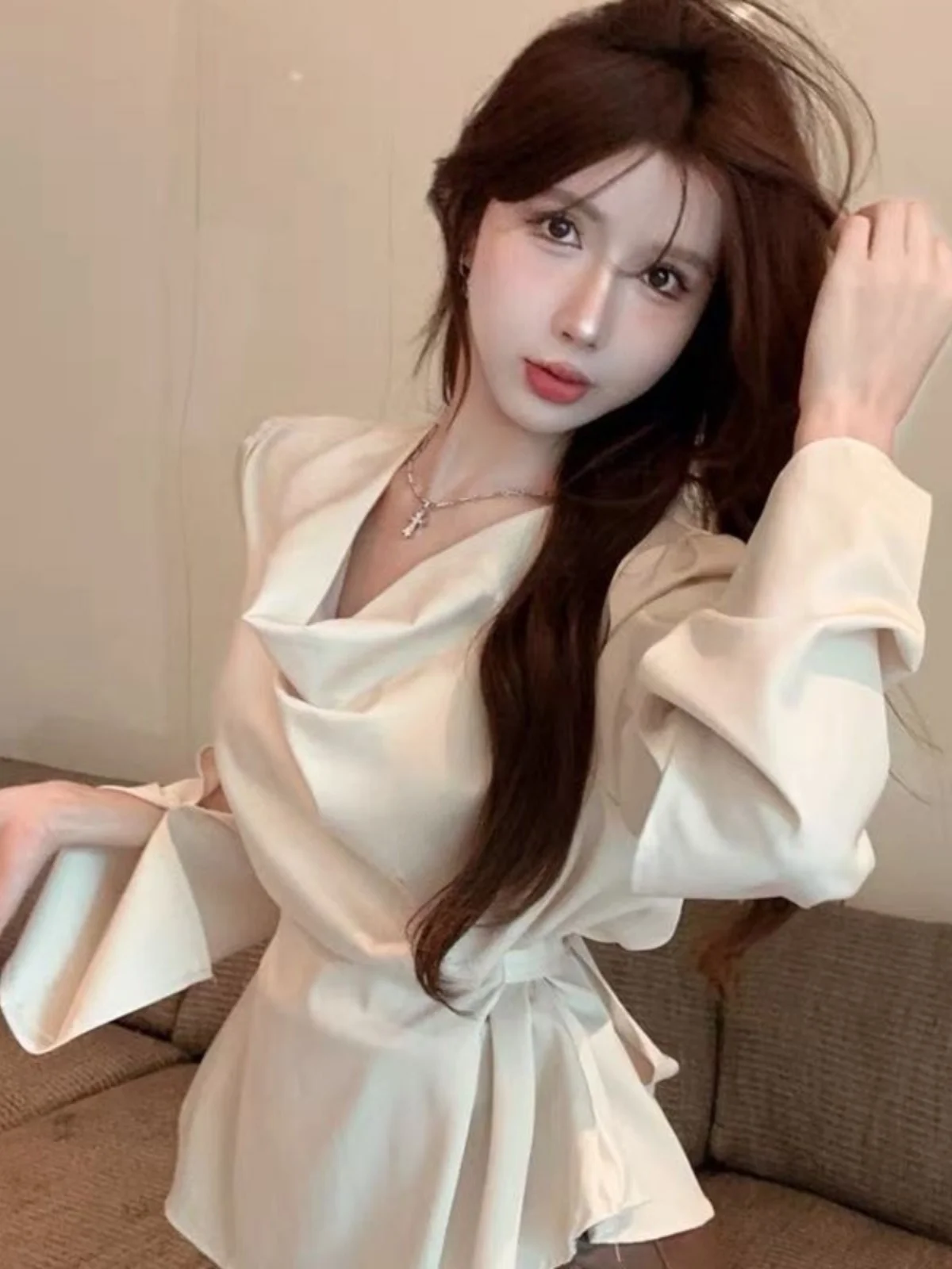 Elegant Satin Long Sleeve Shirt Women's Spring New Style Loose Waist Cinching V-Neck Tie Drapey Top French Style Loose Fit