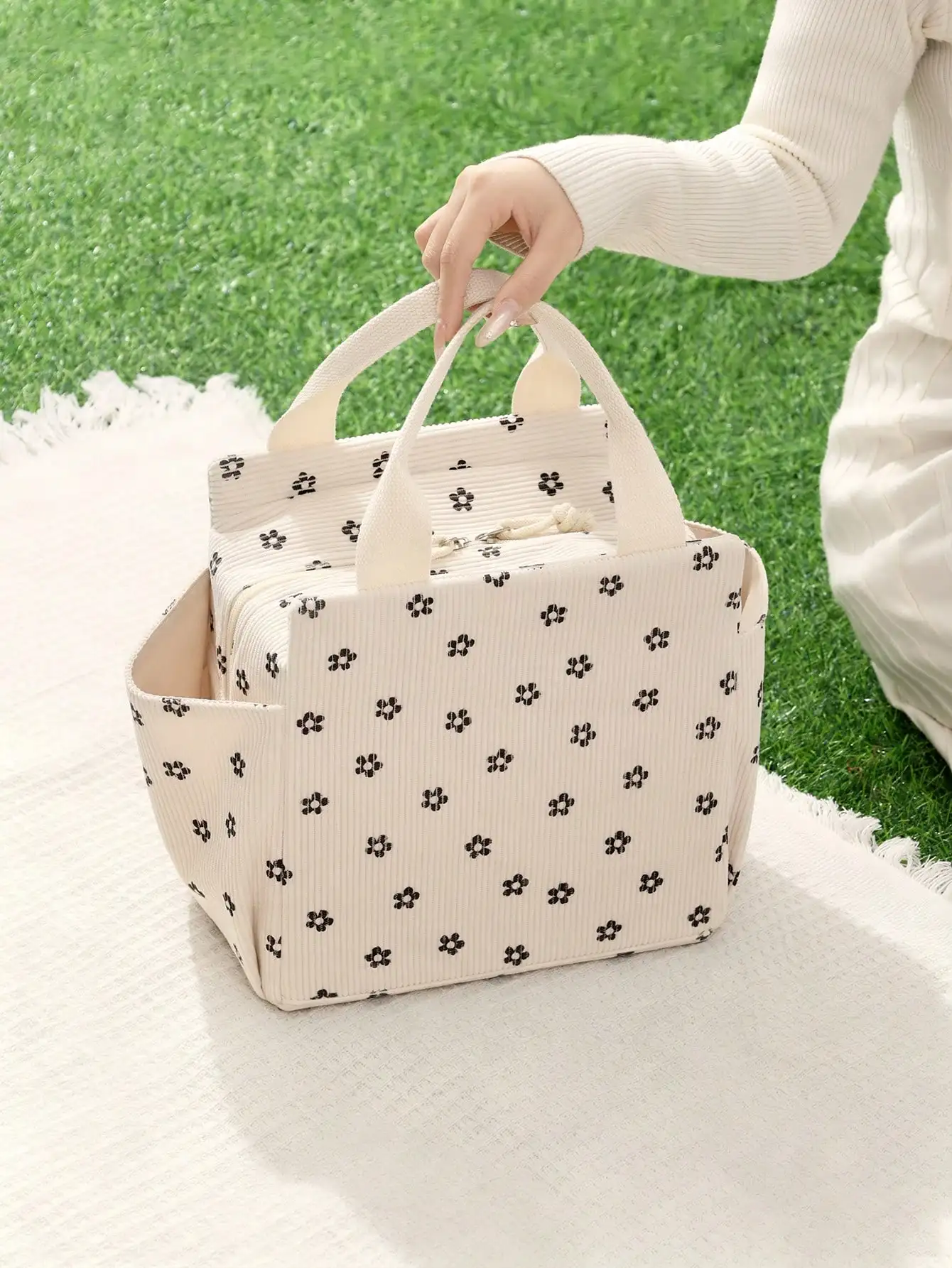 1pc Cute Corduroy Lunch Tote Bag, Reusable Insulated Lunch Box, Multi-Functional Waterproof Leak-Proof Adult Lunch Cooler Bag With Zipper, Suitable For Work, Picnic Or Travel, Can Be Used As School Supplies, Travel Accessories SG2411062818442072