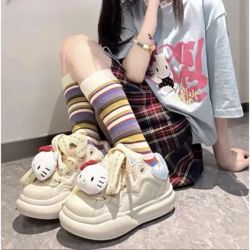 

Sanrio Hello Kitty Cute Retro Womens Shoes Spring Autumn New Student Platform Anti Slip Sneakers Original Womens Casual Shoes