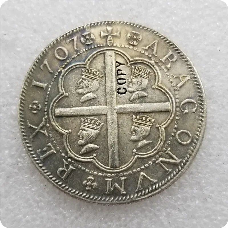 1707 Kingdom of Aragon (Spanish states) 8 Reales - Felipe V Copy Coin Challenge Pocket Coins Christmas Gifts