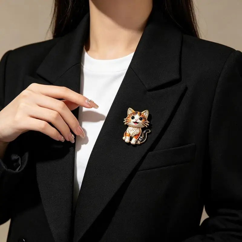 Lovely Shiny Rhinestone Cat Brooch Cute Sitting Kitty Animal Lapel Pin Unisex Jewelry for Women Graduation Gift Party