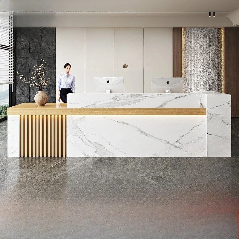 

Новая китайская простая стойка регистрации