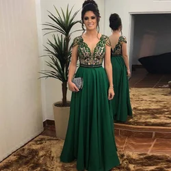 Vestidos Vintage verde oscuro para madre de la novia, vestidos de fiesta de boda de manga corta con cuello en V, línea A de encaje, largo hasta el suelo