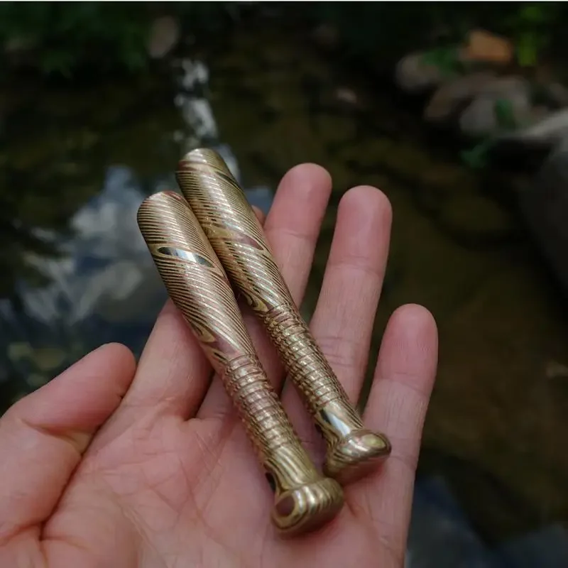 1pc Outdoor Portable EDC Bat Keychain Survival Car Emergency Window Breaking Tool