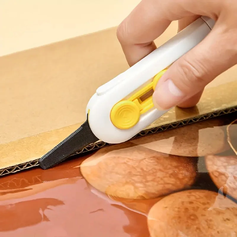 Magnetische Mini Box Cutter Papiersnijder Draagbaar zakmes Zakmes Vervangbaar mes Opening Envelop Karton Unbox Tool