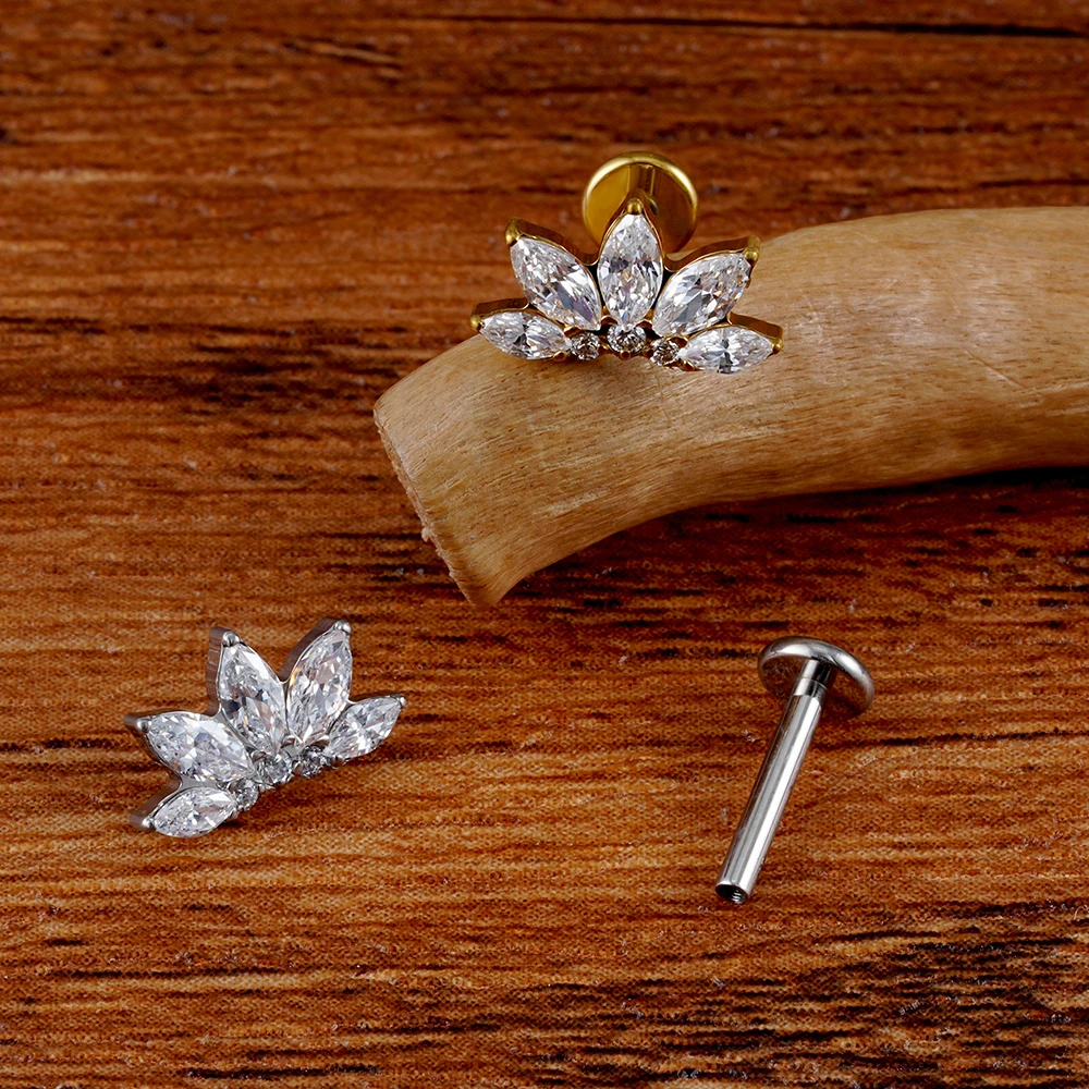 الحق جراند ASTM F136 التيتانيوم 16 جرام ماركيز لوتس تشيكوسلوفاكيا زهرة مسطحة الظهر مسمار Labret الزنمة اللولب الغضروف محارة القرط ثقب