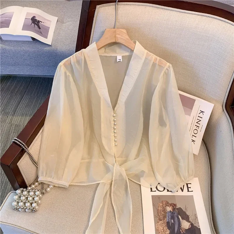 

Летняя короткая солнцезащитная рубашка, новинка 2025 года, однобортный топ с v-образным вырезом, женская одежда, однотонная модная шифоновая женская блузка