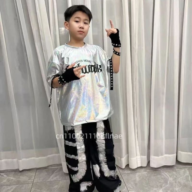 Costume da spettacolo di danza hip-hop e di strada per bambini, set di gilet per ragazzi, costume con paillettes argento per bambini, danza jazz per ragazzi