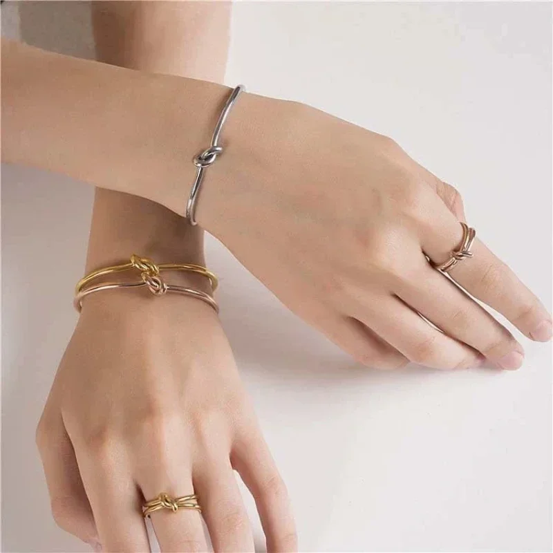 Simple Summer Fashion Knot Bracelet 3mm Wide Stainless Steel Personalized Bracelet Knot Design Jewelry Accessories Creative Gift