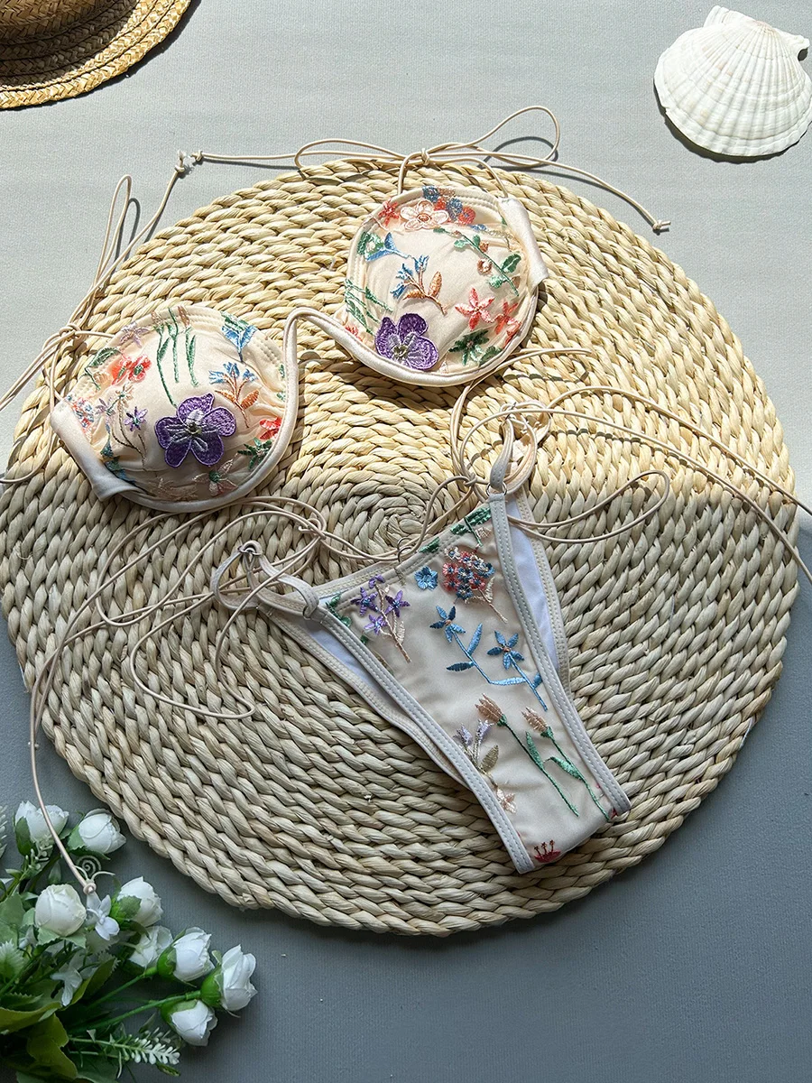 

Женский купальник с v-образным вырезом на косточках и цветочной вышивкой, женский купальник, комплект бикини из двух частей, купальный костюм с высоким вырезом для плавания