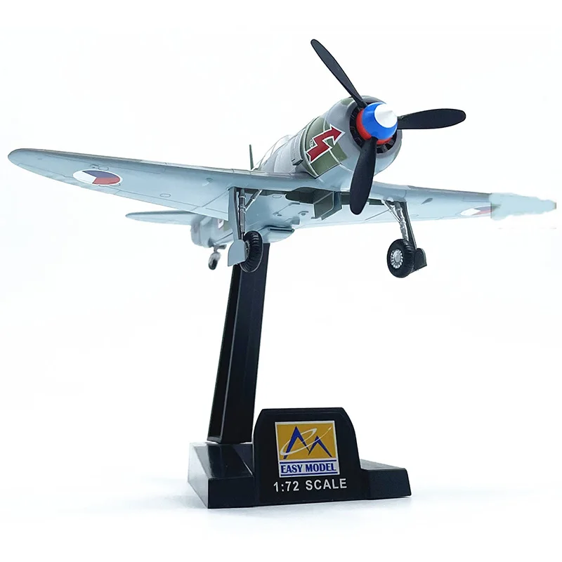 

Scale Plastic Model of Soviet LA-7 Militarized Combat Fighter Aircraft 1:72 Toy Gift Collection Simulation Display Decoration