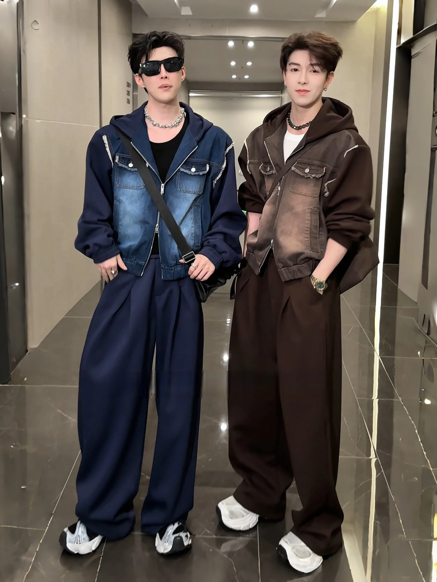 

Fall New Arrival Men's Faion Hooded Denim Jaet And Pants Set Patchwork Frayed Design Long Sve Youth Clothing