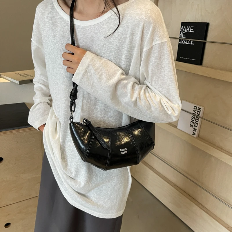 LEFTSIDE Silver Splicing Leather Korean Fashion Women Handbags 2024 Females PU Leather Crossbody Bags Trend Shoulder Bags