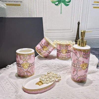 Hot Sale 5 Pieces Ceramic Luxury Couple Wedding Mouthwash Set Western Pink and Green Porcelain Bathroom Set