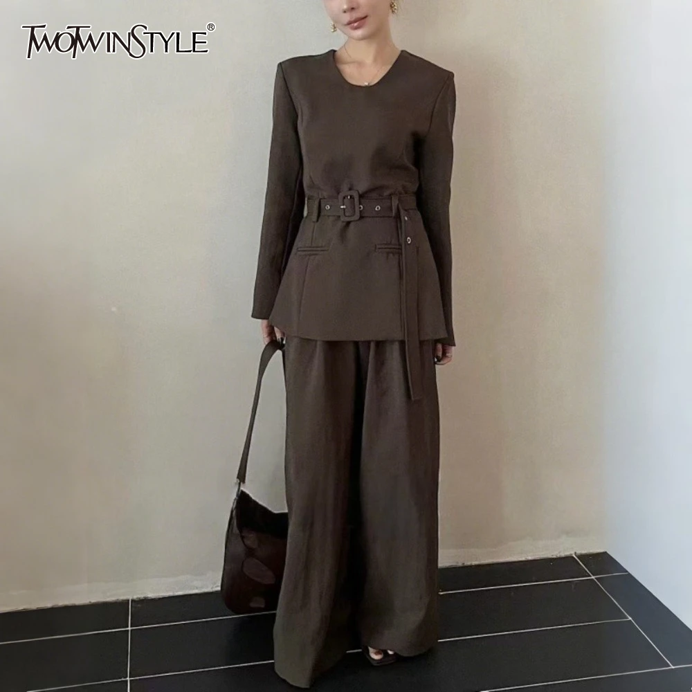 

TWOTWINSTYLE однотонный комплект из двух предметов с поясом, женская футболка с круглым вырезом и длинными рукавами, офисный женский комплект брюк, осенняя мода