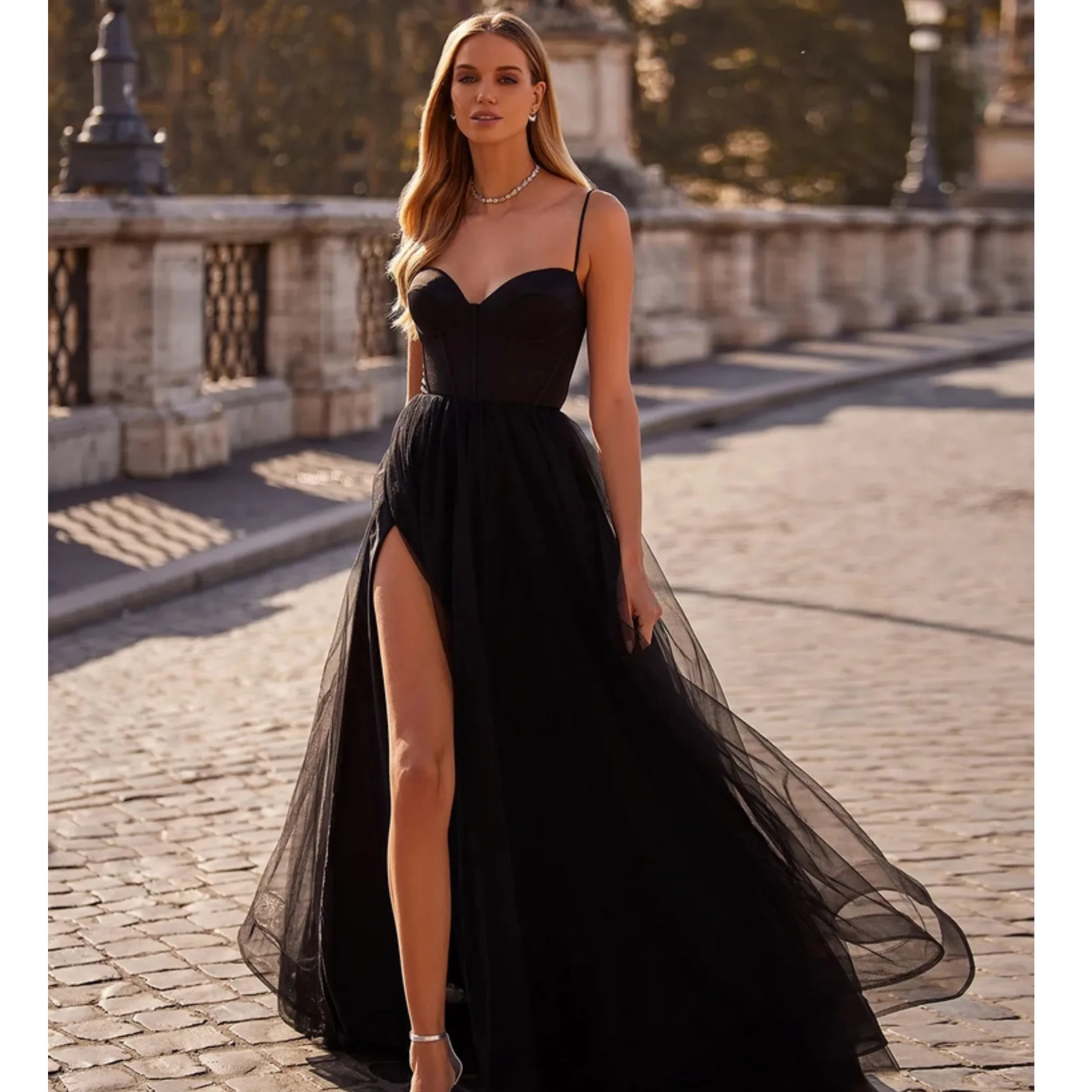 Black Morden Prom Dresses A Line Sweetheart Graduation Ceremony Evening Party Dress Simple Tulle Slit Customized Party Gowns