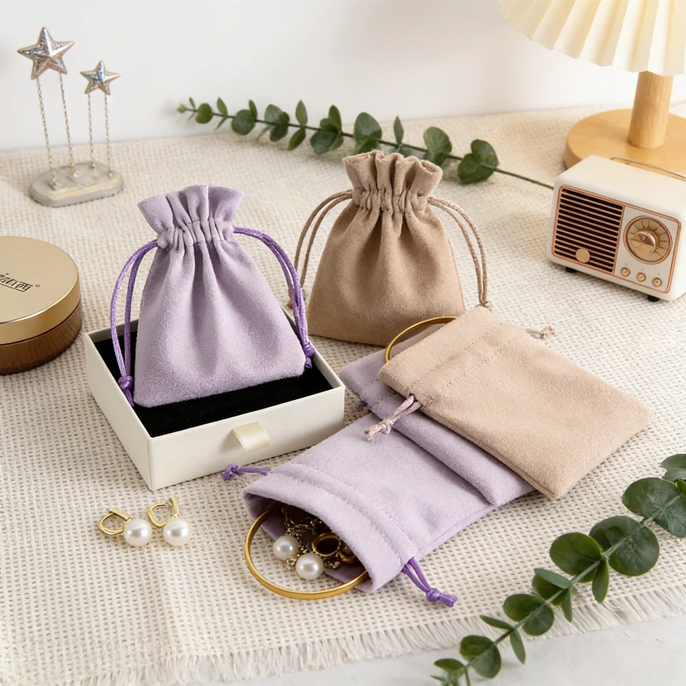 

Оптовая продажа: 10 шт. недорогих бархатных мешочков на шнурке, прочные, разных размеров, из фланели, для упаковки ювелирных изделий и ключей, для хранения