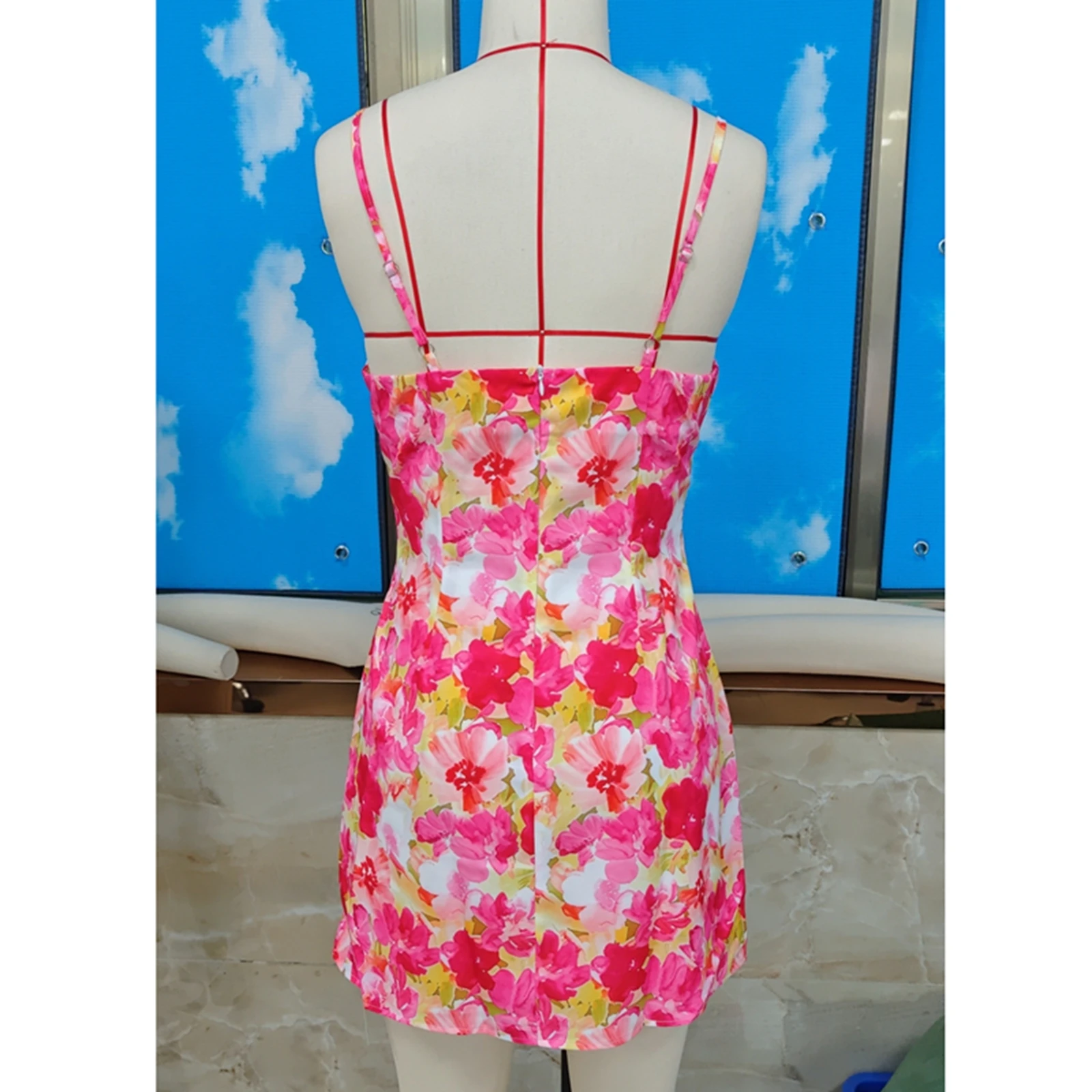 Mulheres sem mangas cinta de espaguete vestido floral impressão com decote em v mini vestido para praia férias festa de verão uso diário ao ar livre