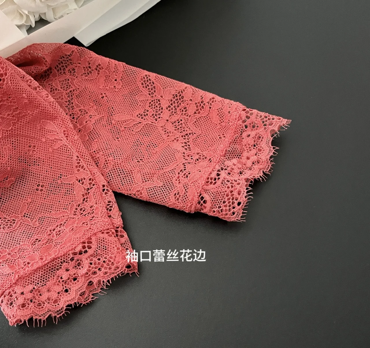 2024 New Women\'s Spring and Autumn Sexy Red Lace Tied Waist Long sleeved Design Top Y2K Elegant and Elegant V-neck T-shirt