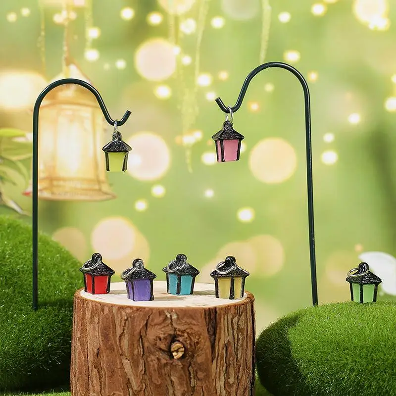Estacas decorativas en miniatura para jardín, Mini decoraciones para bonsái que brillan en la oscuridad, manualidades para fiestas, envío al azar, 6 uds.