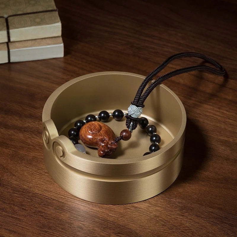 Premium Elegant Solid Brass Monkey King Golden Cudgel Ashtray, High-End Creative Gift for Men, Office Living Room Home Decor.