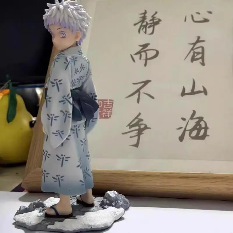 Figuras de acción de Jujutsu Kaisen de 15cm, Satoru Gojo, Kimono infantil, versión Q, modelos coleccionables, estatua, adorno, juguetes para niños, regalos
