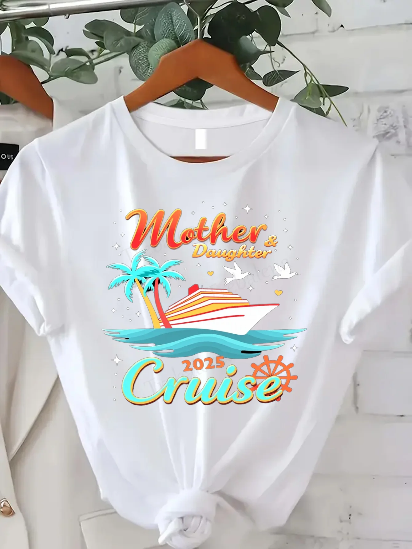 

Women T-shirt Mother Daughter 2025 Cruise T-Shirt - Tropical Vacation Graphic Tee