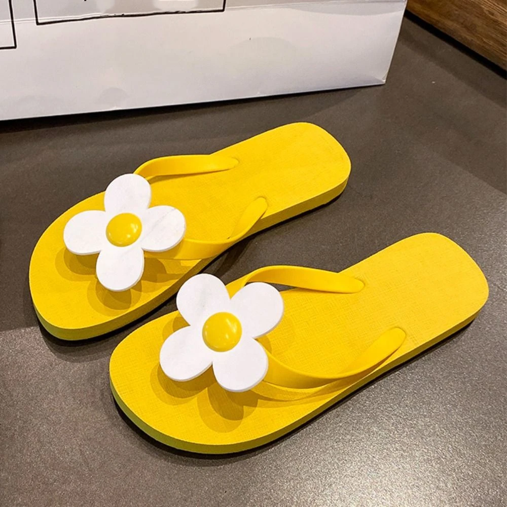 

Lightweight Flower Flower Flip Flops Clip Toe Anti Slip Platform Flip Flops PVC Beachwear Slides Sandals Women