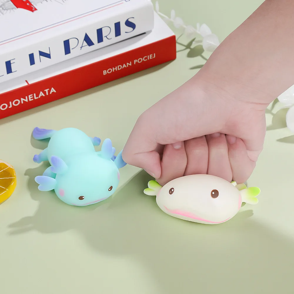 Juguetes sensoriales de salamanders simulados de dibujos animados, juguete antiestrés para apretar, juguetes de animales para aliviar el estrés, pellizco de ventilación, juguete para regalo de ardilla