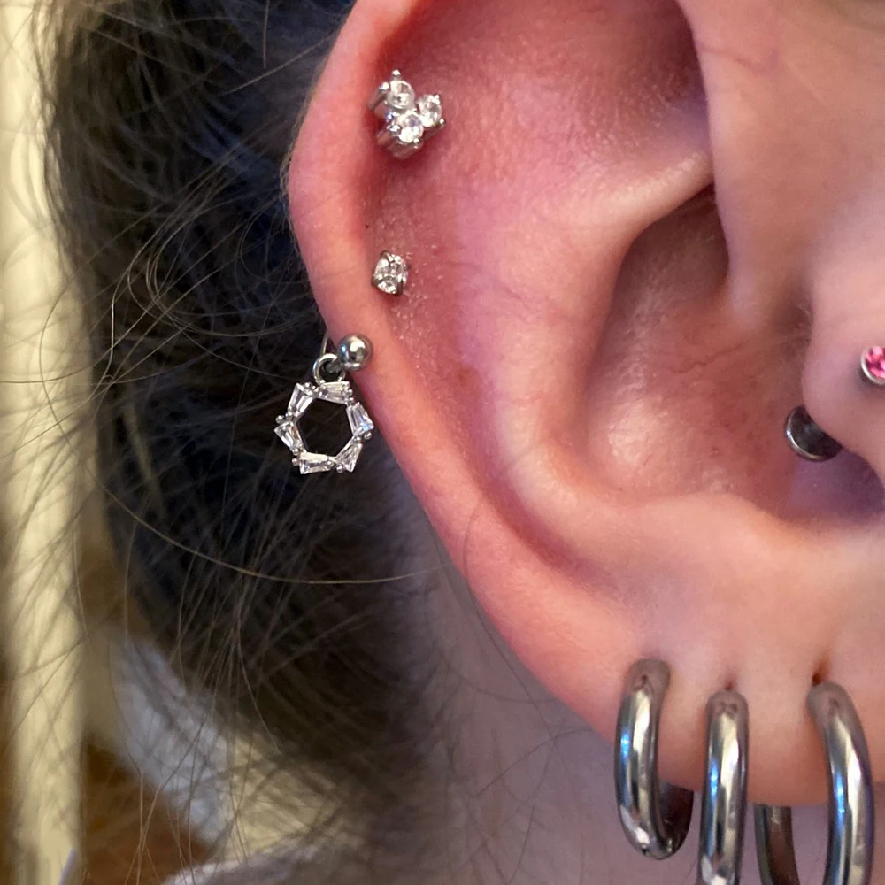 2PCS Stainless Steel Star Crystal CZ Ear Studs Earrings Women Silver Color Tragus Cartilage Helix Piercing Jewelry