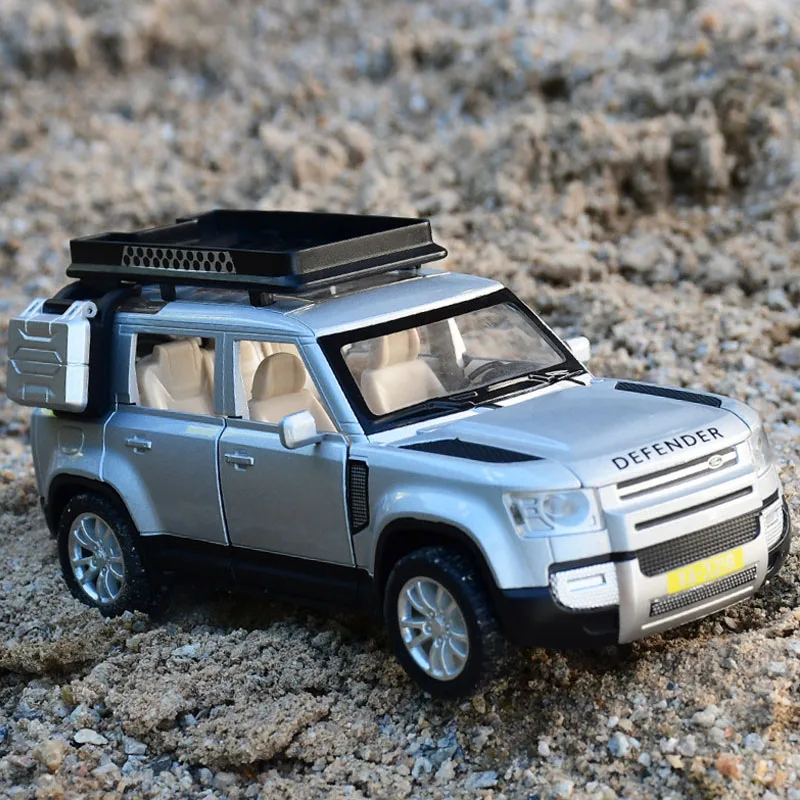 1:32 Land Rover DEFENDER Alloy Car  Model Range Rover Sports Car Model Sound And Light Back Children Toys Favorite A276