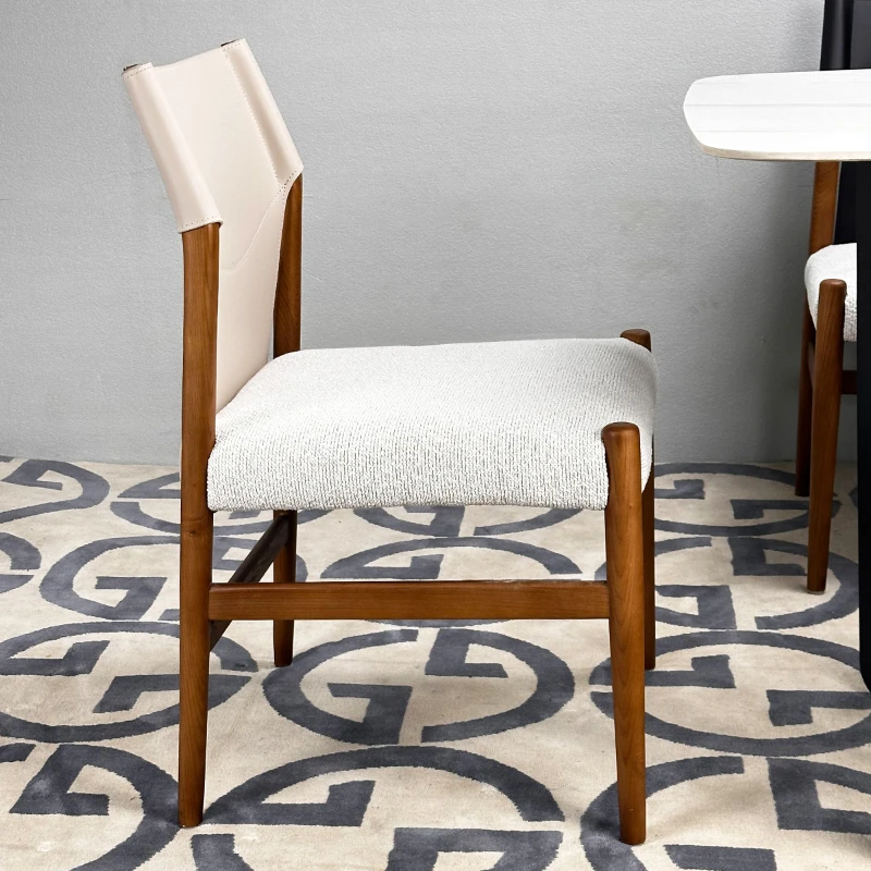 モダンなダイニングルームの椅子セット,椅子,ドレッサー,レストスツール,ホテル,キッチン,ゲーマー,カフェ家具,屋外,家庭用