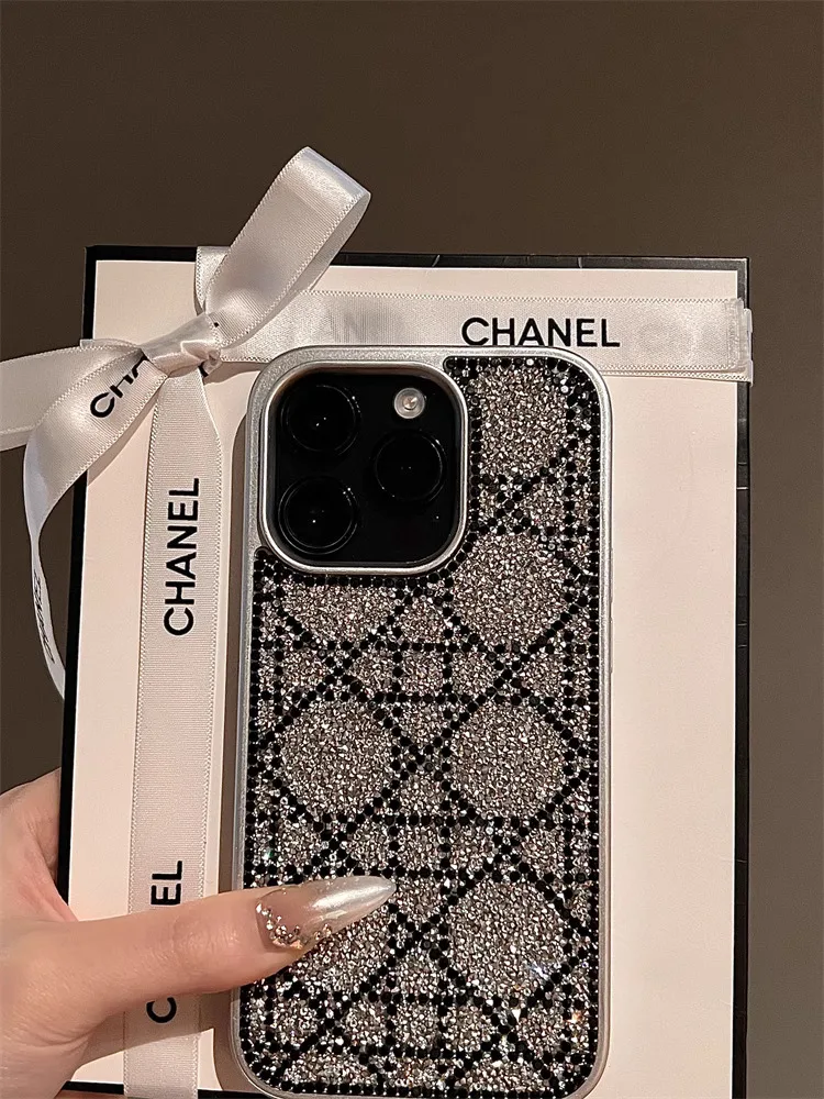 革製の携帯電話ケース,iphone用の豪華な保護ケース,無地,ゴールドのレター,ファッショントレンド15,iphone 14,iphone 13, iPhone 12 pro max