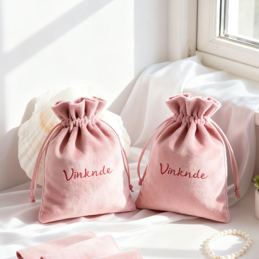 

50Pcs Custom Lovely Velvet Jewelry Drawstring Bag 9x12cm Ring Earring Bracelet Pouch Cosmetic Perfume Organizer Wedding Favors