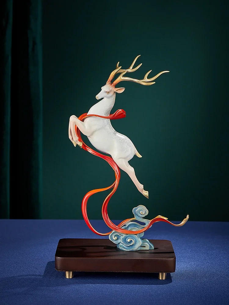 

Copper deer ornament high-end Chinese living room entrance wine cabinet TV cabinet decoration gifts